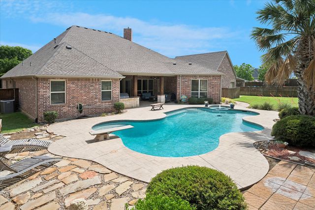 5913 Lavon Drive, Flower Mound, TX 75028