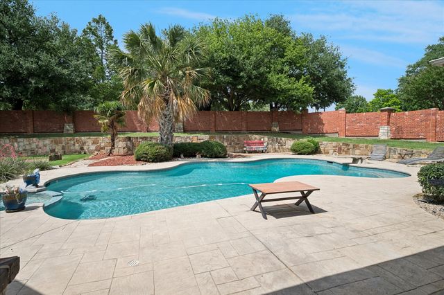 5913 Lavon Drive, Flower Mound, TX 75028