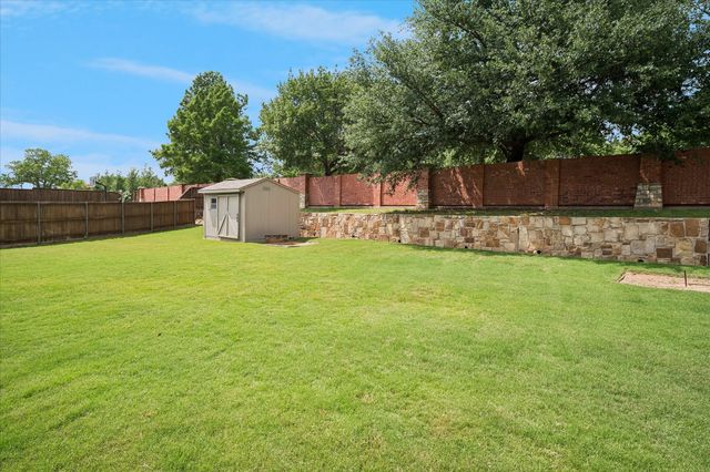 5913 Lavon Drive, Flower Mound, TX 75028