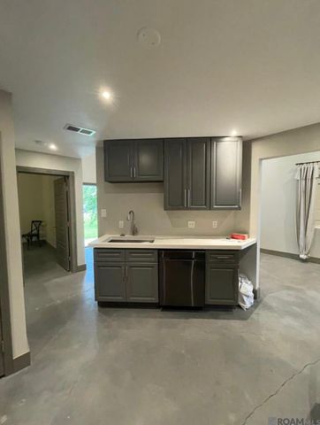 1460 Lila Ave, Baton Rouge, LA 70820