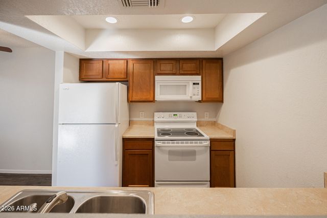 616 S HARDY Drive 124, Tempe, AZ 85281
