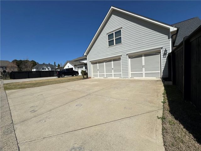 3220 Montebello Parkway, Cumming, GA 30028