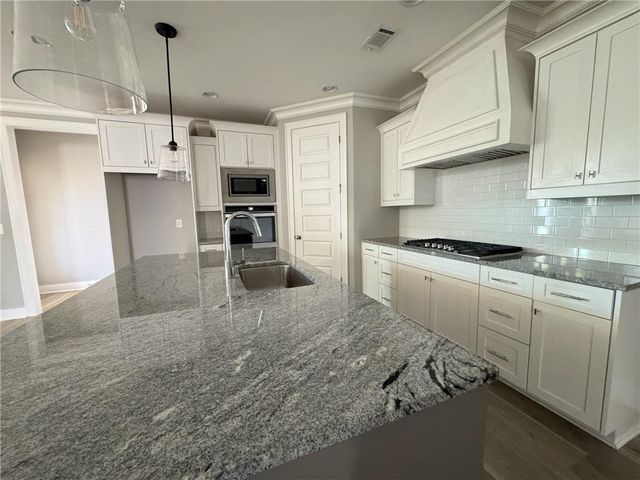 3220 Montebello Parkway, Cumming, GA 30028