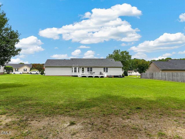 292 Middle Landing Drive, Smithfield, NC 27577