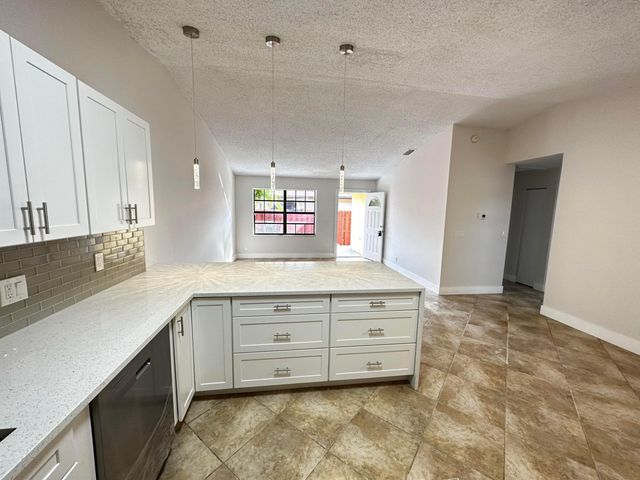4326 Woodstock Drive C, West Palm Beach, FL 33409