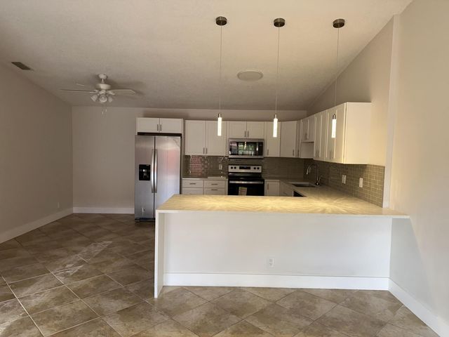 4326 Woodstock Drive C, West Palm Beach, FL 33409
