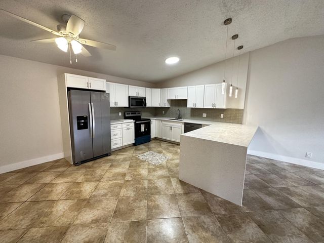 4326 Woodstock Drive C, West Palm Beach, FL 33409