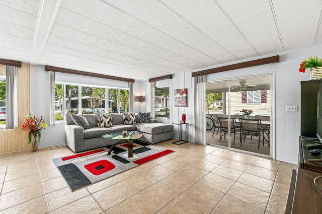 8350 E Club Road, Boca Raton, FL 33433