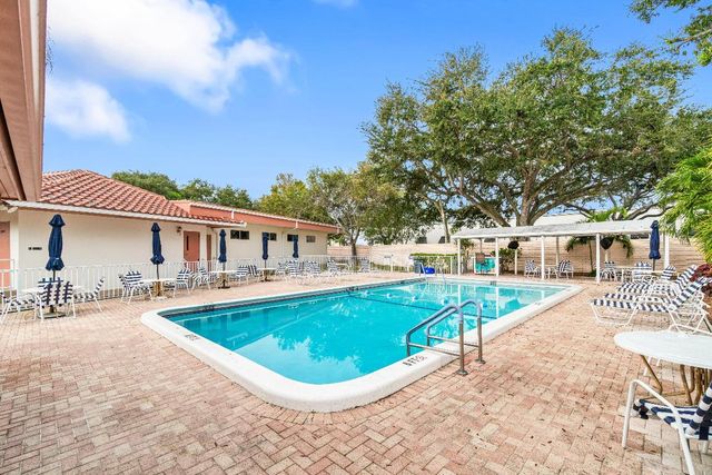 8350 E Club Road, Boca Raton, FL 33433