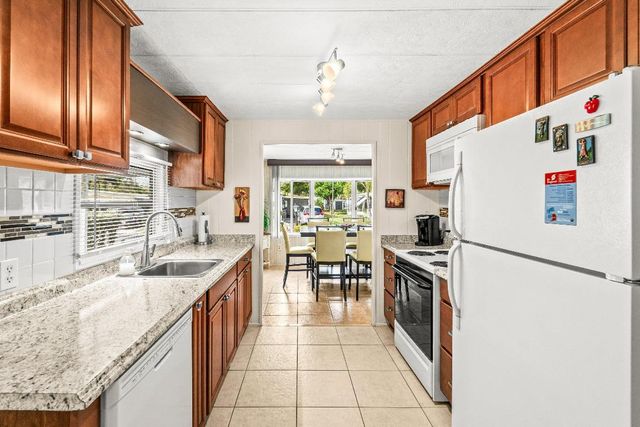 8350 E Club Road, Boca Raton, FL 33433