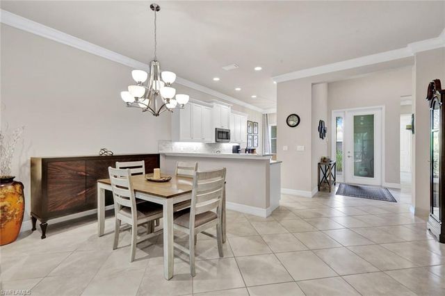 13423 Silktail DR, Naples, FL 34109