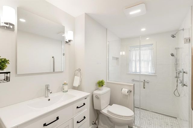 1 Brackenbury Lane, Beverly, MA 01915