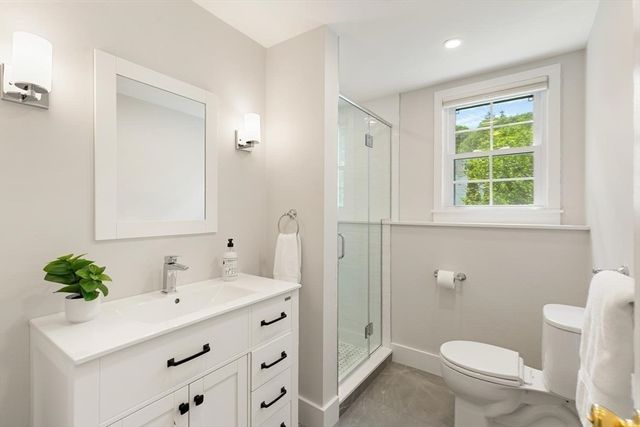 1 Brackenbury Lane, Beverly, MA 01915