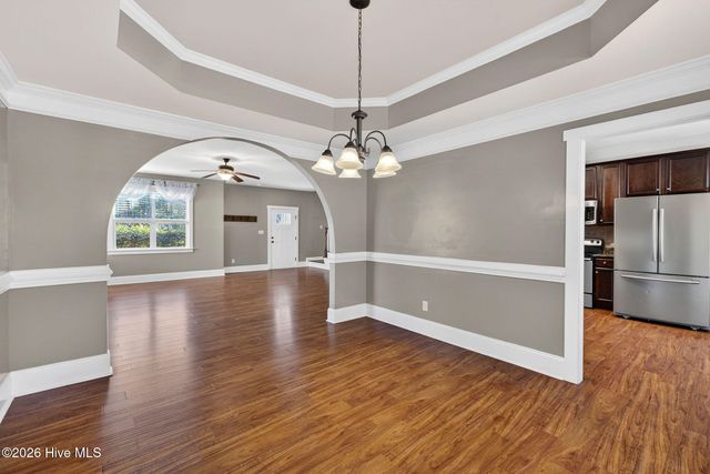 1727 Sloop Point Loop Road, Hampstead, NC 28443