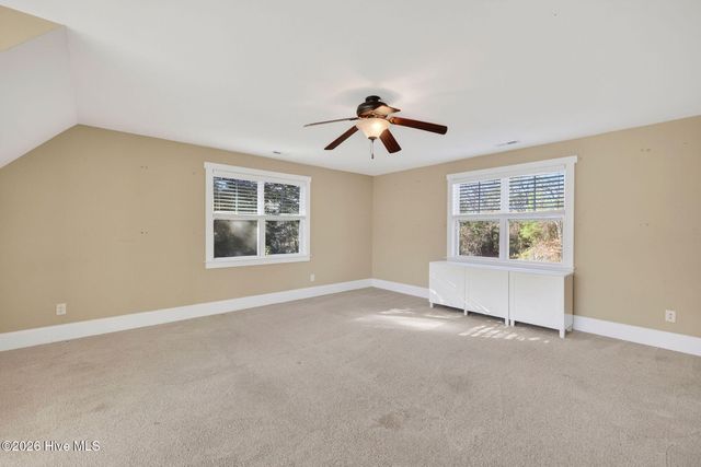 1727 Sloop Point Loop Road, Hampstead, NC 28443