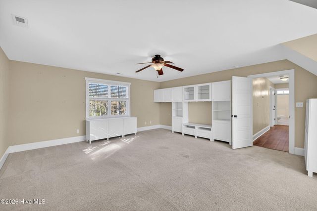 1727 Sloop Point Loop Road, Hampstead, NC 28443