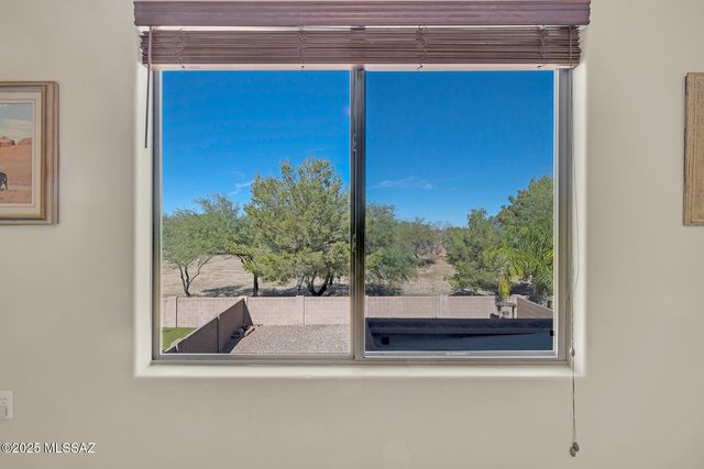 1007 E MOUNT SHIBELL Drive, Sahuarita, AZ 85629