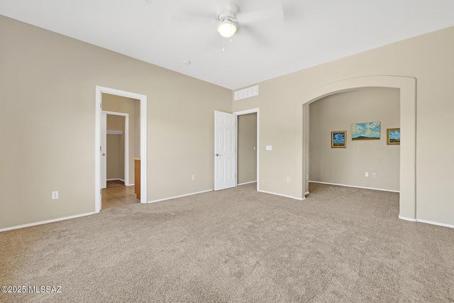 1007 E MOUNT SHIBELL Drive, Sahuarita, AZ 85629