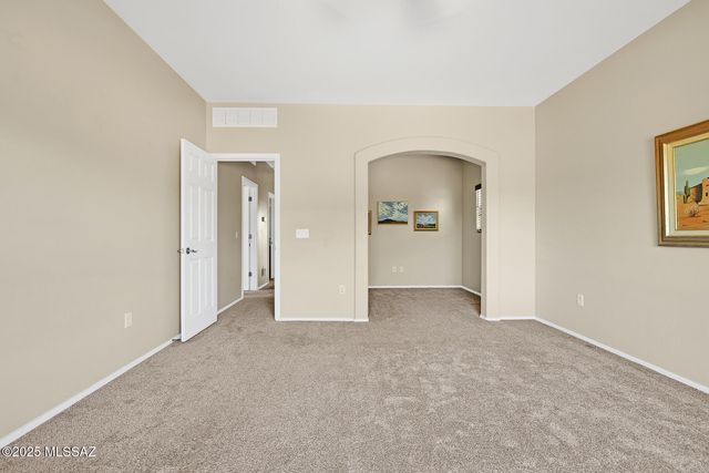 1007 E MOUNT SHIBELL Drive, Sahuarita, AZ 85629