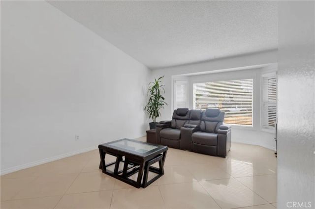 11334 Courtside, Victorville, CA 92392