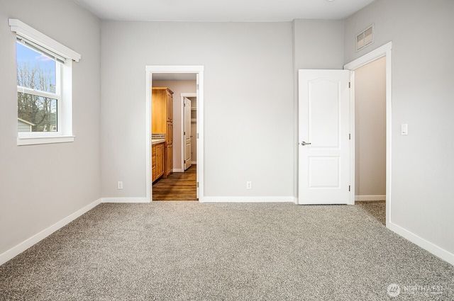 3344 Pine Street, Longview, WA 98632