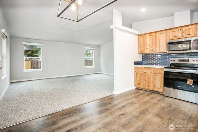 3344 Pine Street, Longview, WA 98632