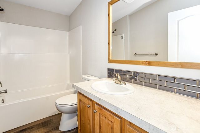 3344 Pine Street, Longview, WA 98632