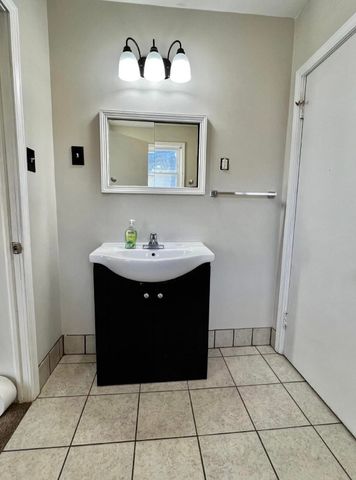 803 Cumberland Dr, Clarksville, TN 37040