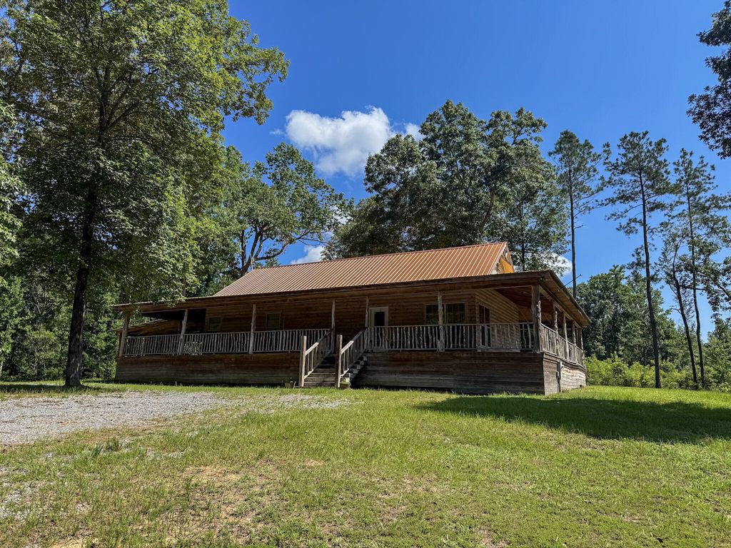 3115 Rocky Branch Rd., Sumrall, MS 39482