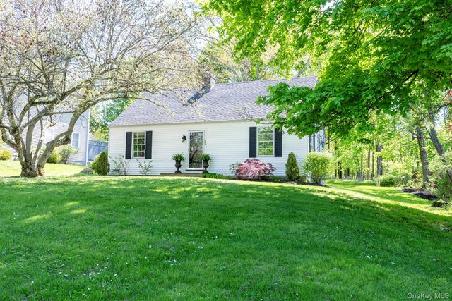 22 Haight Avenue, Millbrook, NY 12545