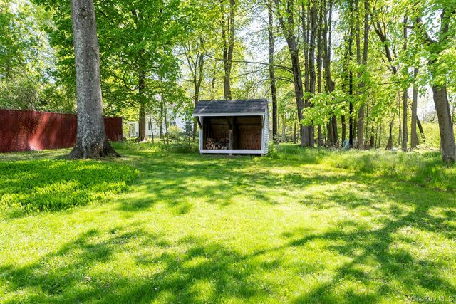 22 Haight Avenue, Millbrook, NY 12545