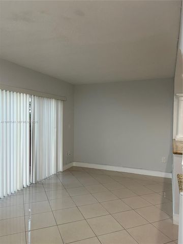 15065 SW 108 TE, Miami, FL 33196