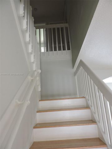 15065 SW 108 TE, Miami, FL 33196