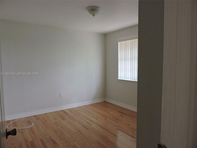 15065 SW 108 TE, Miami, FL 33196