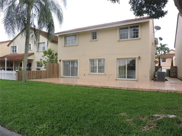 15065 SW 108 TE, Miami, FL 33196