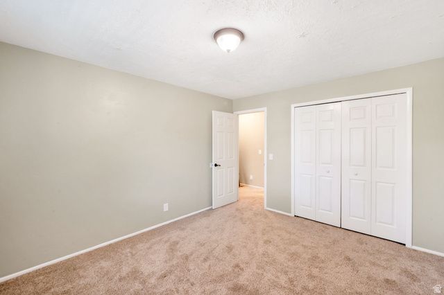 3489 E CREEK RD, Cottonwood Heights, UT 84121
