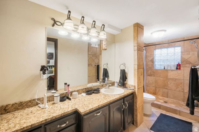 3489 E CREEK RD, Cottonwood Heights, UT 84121