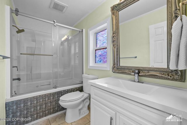 8201 Robert Drive, Anchorage, AK 99516