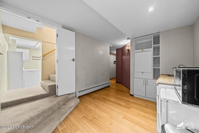 8201 Robert Drive, Anchorage, AK 99516
