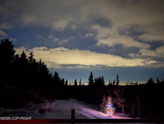8201 Robert Drive, Anchorage, AK 99516