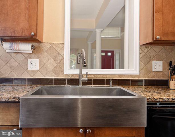 7809 RESTON LN, Baltimore, MD 21237