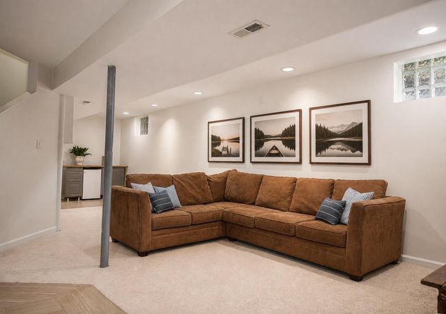 7809 RESTON LN, Baltimore, MD 21237