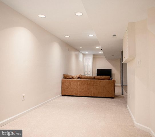 7809 RESTON LN, Baltimore, MD 21237