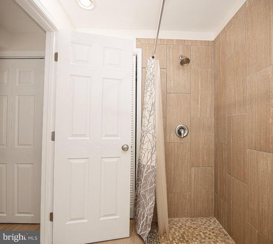 7809 RESTON LN, Baltimore, MD 21237