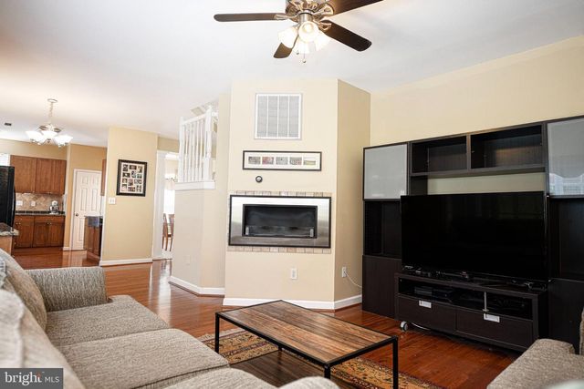 7809 RESTON LN, Baltimore, MD 21237