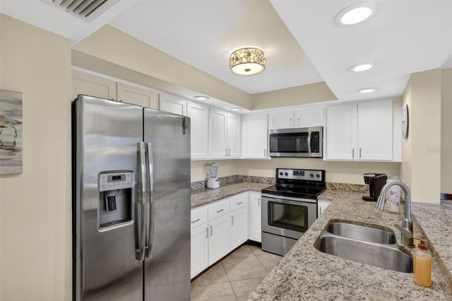 6146 7TH AVENUE W 6146, Bradenton, FL 34209