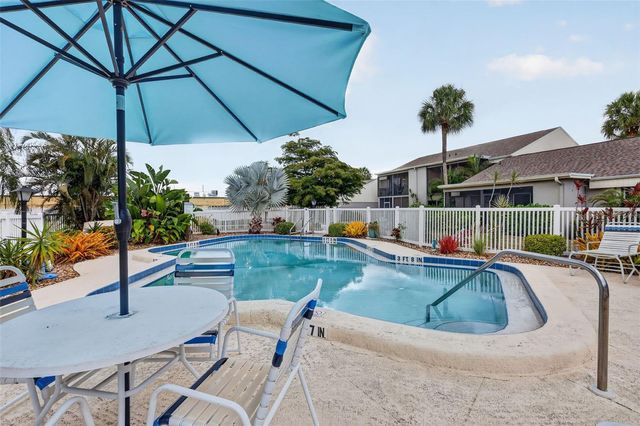 6146 7TH AVENUE W 6146, Bradenton, FL 34209