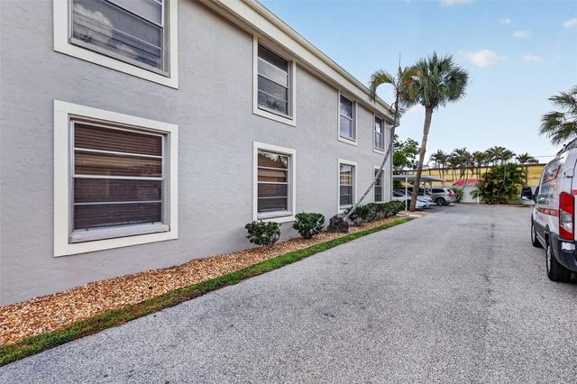 6146 7TH AVENUE W 6146, Bradenton, FL 34209