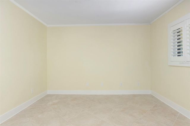 868 BAYWAY BOULEVARD 108, Clearwater Beach, FL 33767