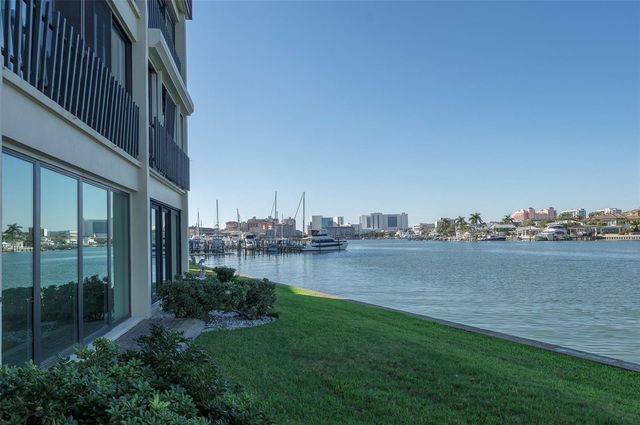 868 BAYWAY BOULEVARD 108, Clearwater Beach, FL 33767